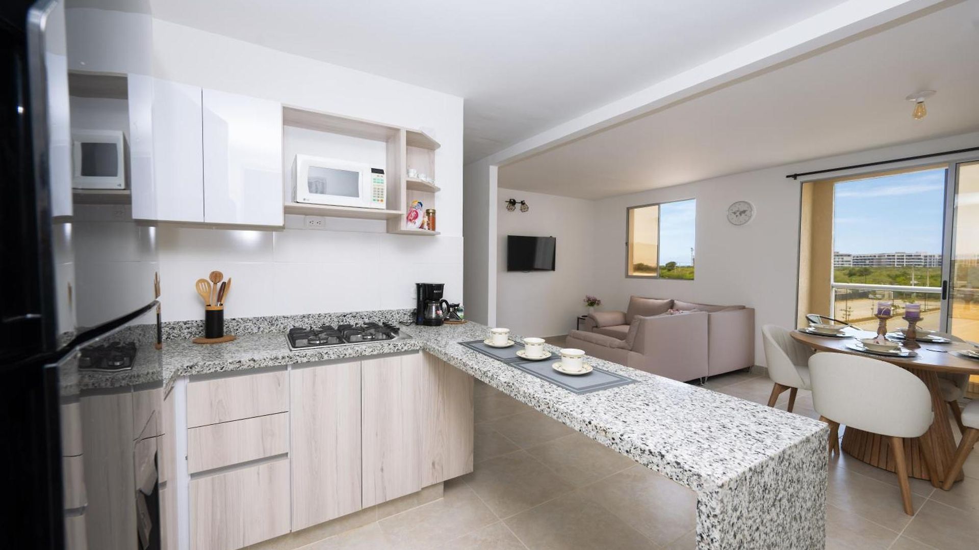 Beachescape In Serena Del Mar Near Cartagena
