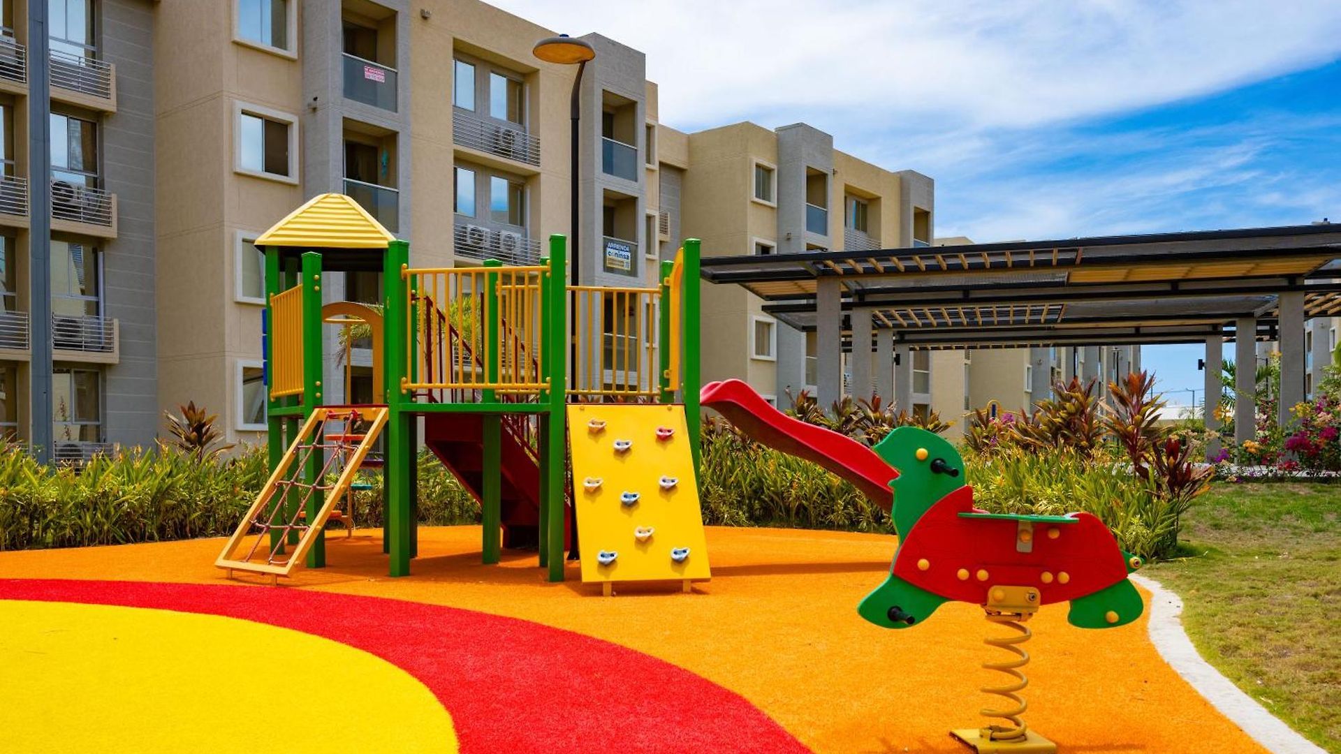 Beachescape In Serena Del Mar Near Apartamento *