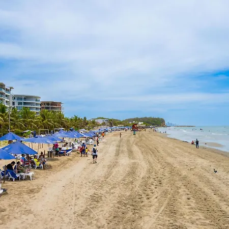 Beachescape In Serena Del Mar Near Cartagena