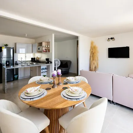 Beachescape In Serena Del Mar Near Apartamento Cartagena