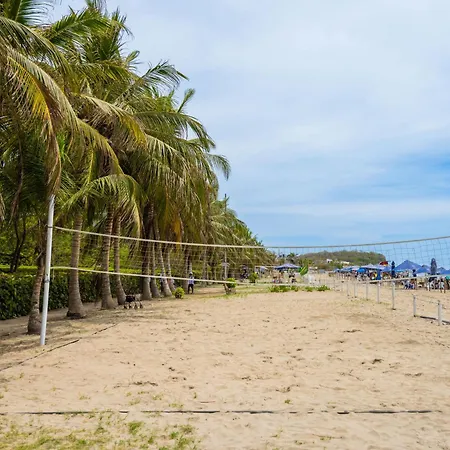 Apartamento Beachescape In Serena Del Mar Near *